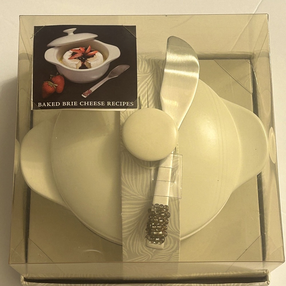 Wild Eye Designs Brie Cheese Baker Set 2-Piece Baker & Spreader